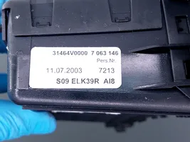 BMW 5 E60 E61 Boîte / compartiment de rangement pour tableau de bord S09ELK39R