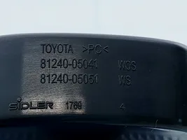 Toyota Avensis T250 Kitas salono žibintas 8124005051