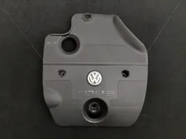 Volkswagen Golf IV Engine cover (trim) 