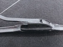 Volkswagen Golf IV Front wiper blade arm 
