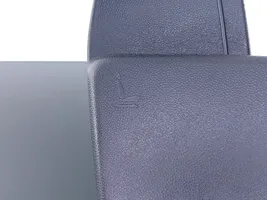 Opel Zafira B Garniture panneau latérale du siège arrière 