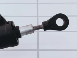 BMW 5 E39 Clutch slave cylinder 