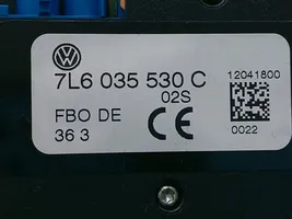 Volkswagen Touareg I Wzmacniacz anteny 