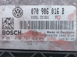 Volkswagen Phaeton Calculateur moteur ECU 0281010737