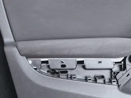 Volkswagen Golf VI Apmušimas priekinių durų (obšifke) 