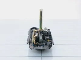 BMW 7 E38 Pavarų perjungimo mechanizmas (kulysa) (salone) 