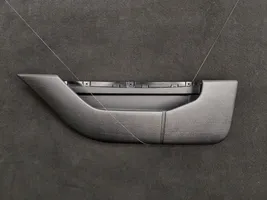 Volkswagen PASSAT B3 Moldura del tarjetero de la puerta trasera 