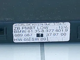 BMW 5 E39 Sonstige Steuergeräte / Module 689667