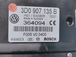 Volkswagen Phaeton Фонарь освещения передних мест 
