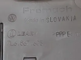 Volkswagen Touareg I Poszycie / Tapicerka tylnej klapy bagażnika 