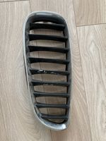 BMW Z4 E89 Maskownica / Grill / Atrapa górna chłodnicy 40502054