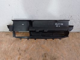 Peugeot Rifter Déflecteur d'air de radiateur de refroidissement 9821840980