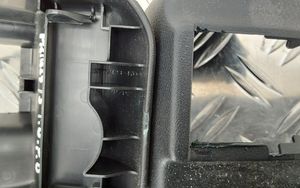 Toyota Prius+ (ZVW40) Priekšējā pasažiera sēdekļa sliedītes dekoratīvā apdare 7212347020