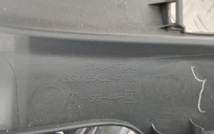 Toyota Prius+ (ZVW40) Kojelaudan keskiverhoilu 5543447040