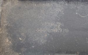 Toyota Auris 150 Galinio kėbulo slenksčio apdaila 6563102170