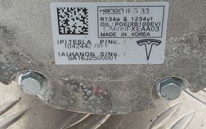 Tesla Model X Oro kondicionieriaus kompresorius (siurblys) 103211600E