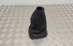 Toyota Yaris Verkleidung Schaltknauf Schalthebel Wählhebel 588420D140