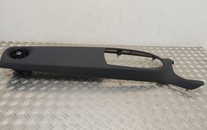 Toyota Yaris Rivestimento del pannello 554700D090