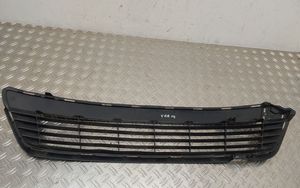 Toyota Yaris Etupuskurin alempi jäähdytinsäleikkö 531120D210