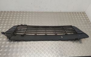 Toyota Yaris Etupuskurin alempi jäähdytinsäleikkö 531120D210