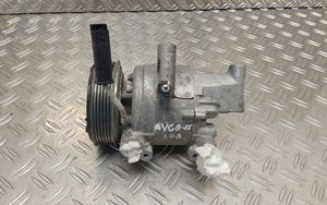 Toyota Aygo AB40 Compressore aria condizionata (A/C) (pompa) 88310YV010