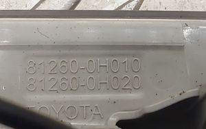 Toyota Aygo AB40 Éclairage lumière plafonnier avant 812600H010