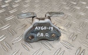 Toyota Aygo AB40 Front door lower hinge 