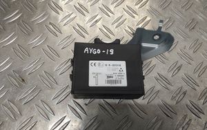 Toyota Aygo AB40 Sterownik / Moduł drzwi 897400H030