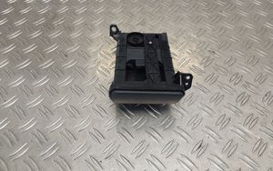 Toyota Urban Cruiser (XP110) Cup holder 5562052060