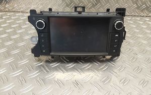 Toyota Yaris Panel / Radioodtwarzacz CD/DVD/GPS 861400D100