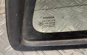 Toyota Corolla E120 E130 Szyba karoseryjna tylna 