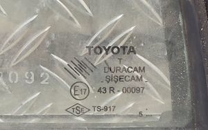 Toyota Corolla E120 E130 Mažasis "A" galinių durų stiklas 43R00097