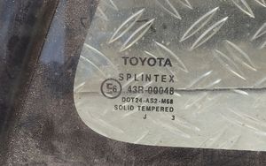 Toyota Corolla E120 E130 Galinis šoninis kėbulo stiklas 43R00048