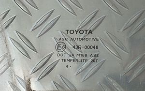 Toyota Yaris Vitre de fenêtre porte arrière 43R00048