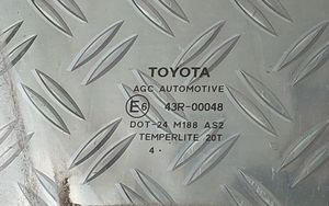 Toyota Yaris Szyba drzwi tylnych 43R00048