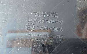 Toyota Auris E180 Vitre de fenêtre porte arrière 43R00048