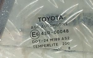 Toyota Auris 150 Szyba karoseryjna drzwi tylnych 43R00048