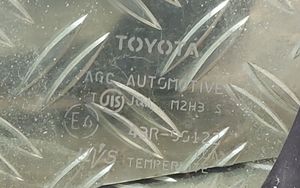 Toyota Verso-S Mažasis "A" priekinių durų stiklas (keturdurio) 43R00122