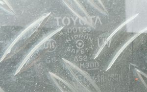Toyota Corolla E140 E150 Vitre de fenêtre porte arrière 43R00011