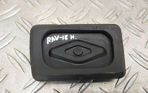Toyota RAV 4 (XA40) Pedał hamulca 