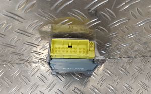 Toyota RAV 4 (XA40) Module de contrôle airbag 8917042400