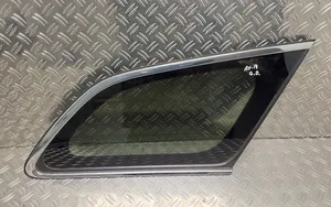 Toyota Avensis T270 Rear side window/glass 