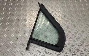 Toyota Yaris Dreiecksfenster Dreiecksscheibe Tür vorne 