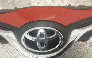 Toyota Yaris Grille calandre supérieure de pare-chocs avant 531010D660