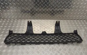 Toyota Corolla Verso AR10 Grille inférieure de pare-chocs avant 531120F030