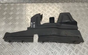 Toyota Corolla Verso AR10 Déflecteur d'air de radiateur de refroidissement 532860F040