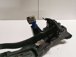 Ford Fusion II Brake pedal 