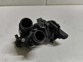 Audi A5 8T 8F Vesipumppu 06J121026P