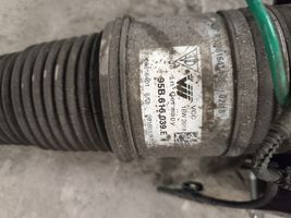 Porsche Macan Ammortizzatore anteriore a sospensione pneumatica 95B616039E