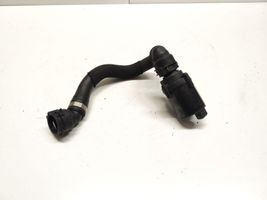 BMW X5 F15 Tuyau de liquide de refroidissement moteur 9282264